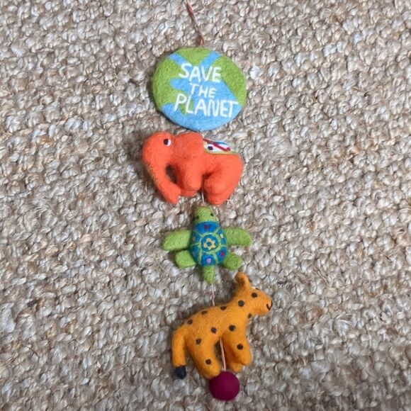 World Market Felted Wool Save The Planet Endangered Animal Mobile - Picture 8 of 8